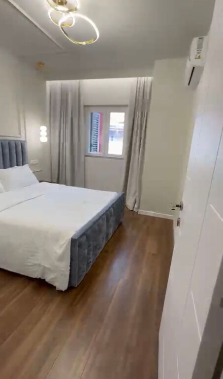 Apartment 1+1 for sale at Komuna e Parisit