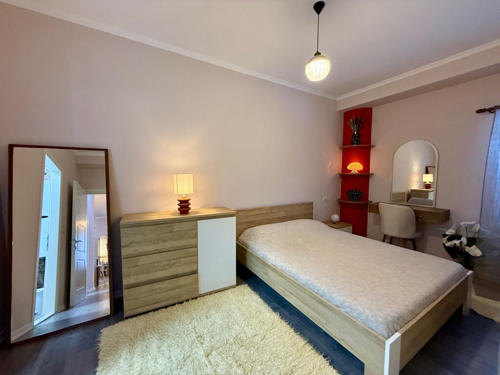 Për Qira | Apartament 2+1+2 | Liqeni Artificial i Tiranës
