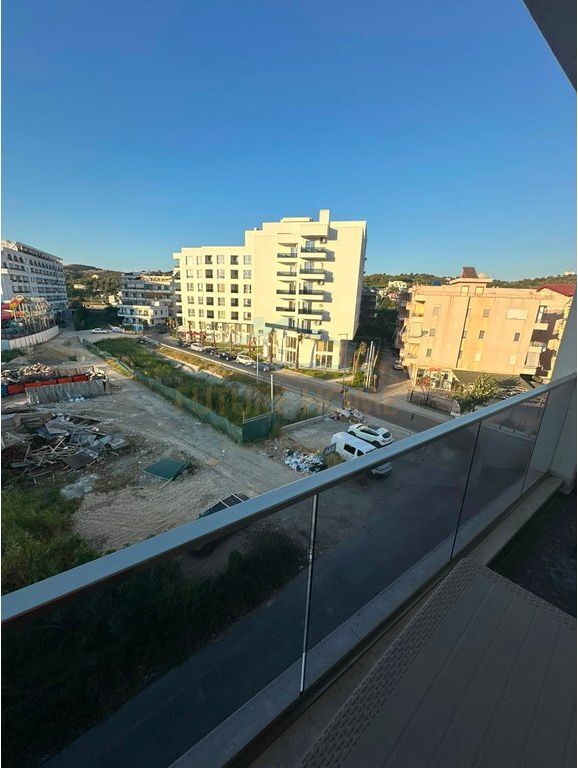 Apartament 1+1 per Qira ,Golem ,Durres 450 €