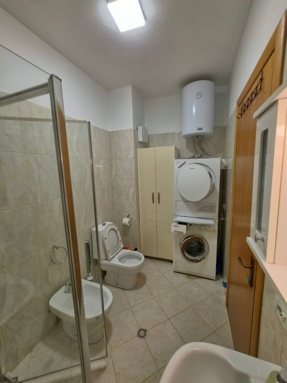 Apartament 1+1 me qira – Fabrika e Miellit, Unaza e Re !