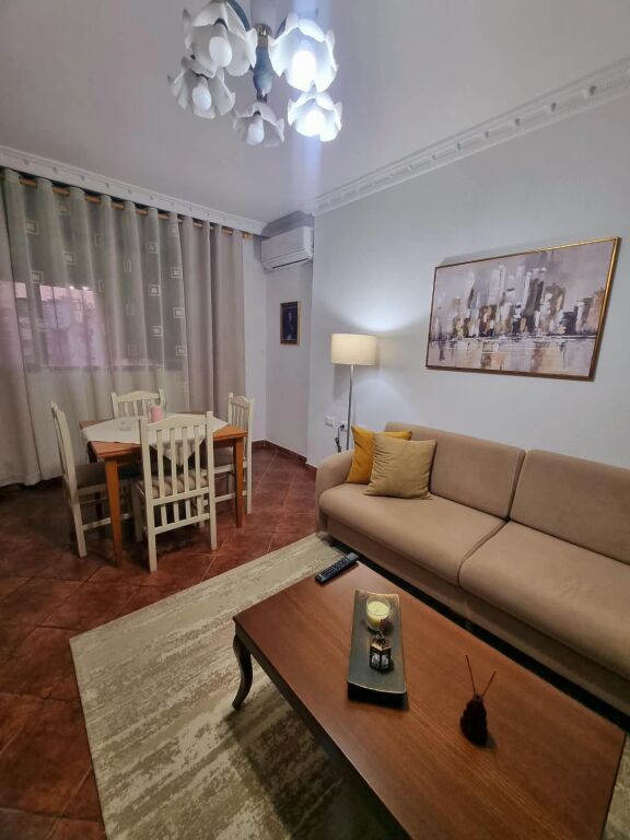Apartment 2+1 for rent Elbasan Street !
