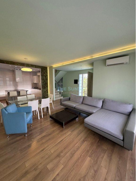 Vile 3 Kateshe per Qira ne White Residence
