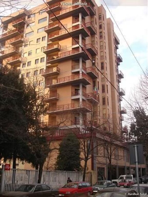 Apartment 4+1+2 renovated for sale, 188 m², 12th floor, Torre Drin, Skënderbej Square