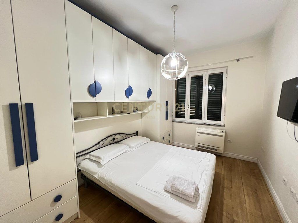 Apartment 2+1 for rent at Shallvaret, Myslym Shyri .