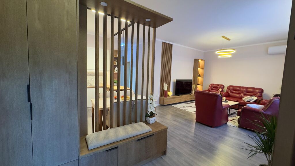 Next to "Lake View" and "Pishinat Aquadrom". For rent: Apartment 2+1+2. From the owner, no commission.