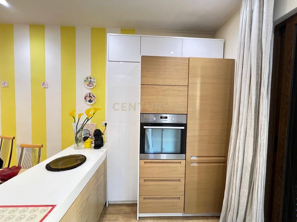 Apartment 2+1 for rent at Shallvaret, Myslym Shyri .