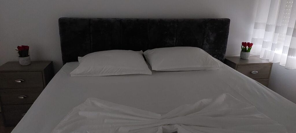 Garsoniere me Qira per BnB Qender Tirane