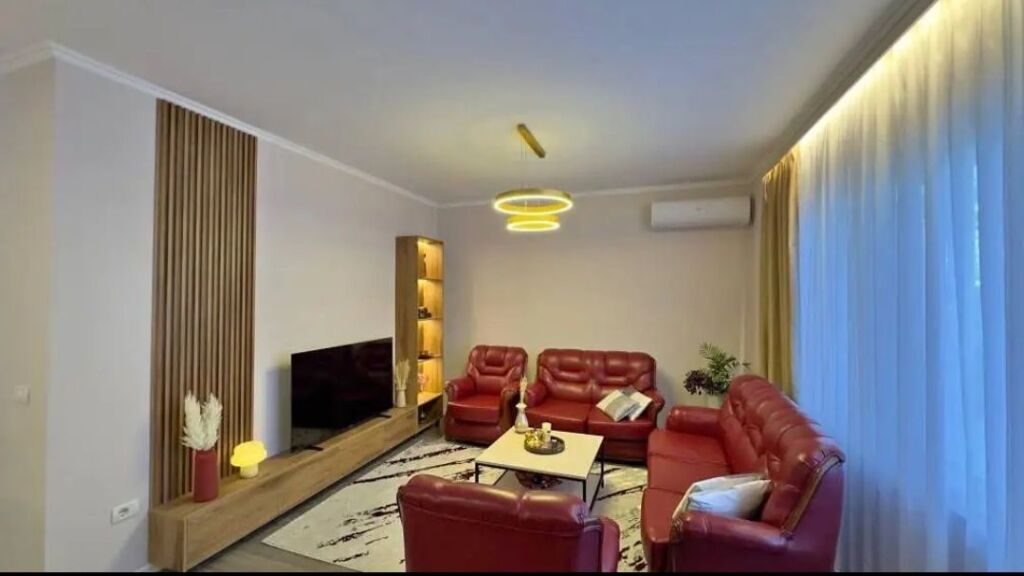 Jepet me Qira: Apartament 2+1+2 ngjitur me "Lake View" - Tiranë