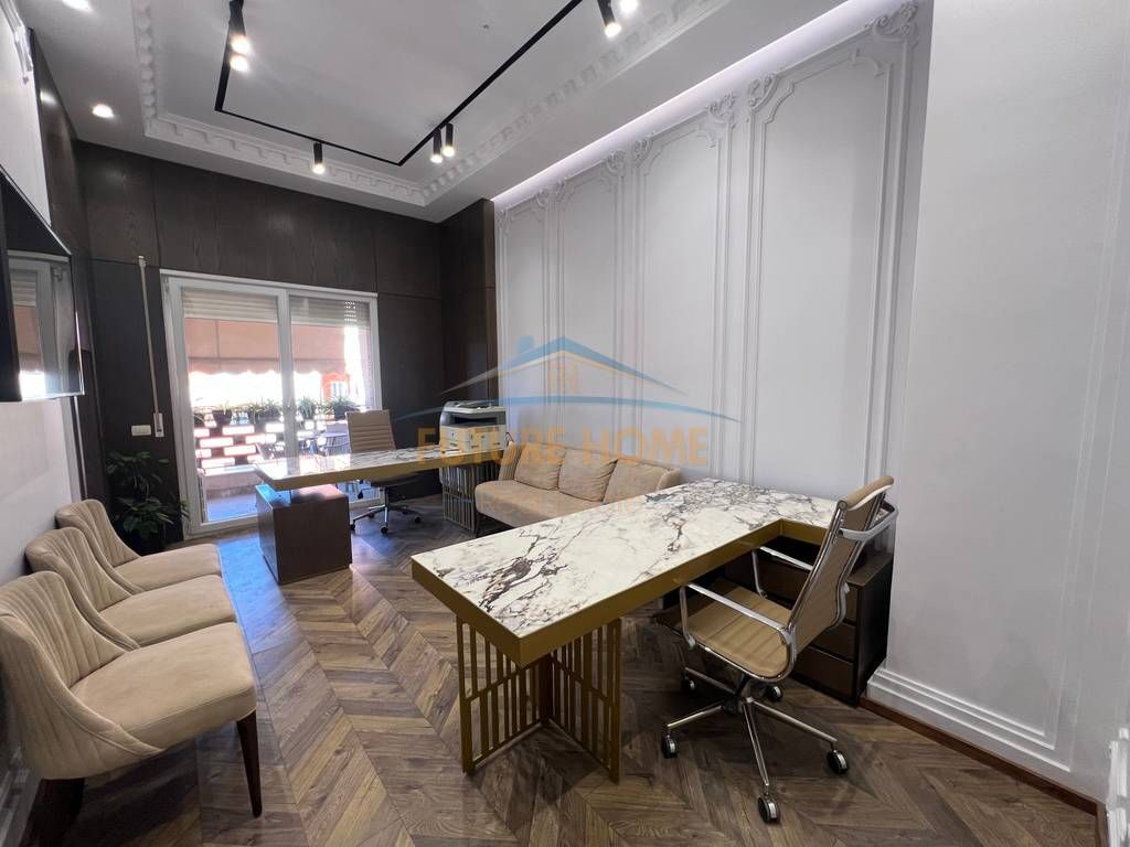 Qera, Ambient zyre, Rruga e Kavajes, Tirane 650 €