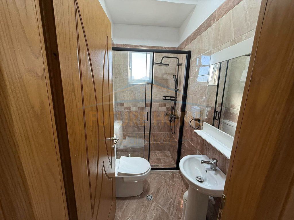 Qera,Apartament 3+1,Liqeni i Thatë