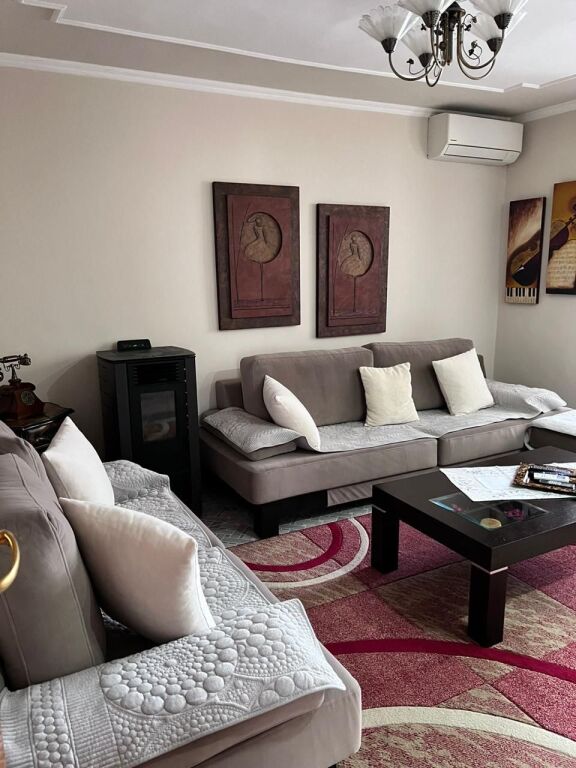 Apartment 3+1 for rent near the Ballet School, near Lej Laj, Elbasanit Street! 850 thousand lek!
