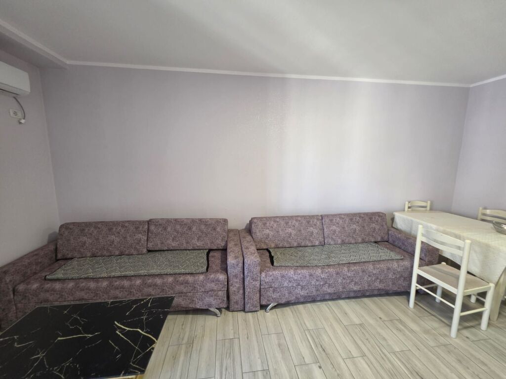 Apartament 1+1+Garazh me Qera Afatgjate - Lungomare, Vlore