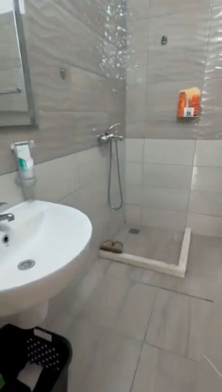 Qera, Apartament 2+1+2, 21 Dhjetori, Tirane