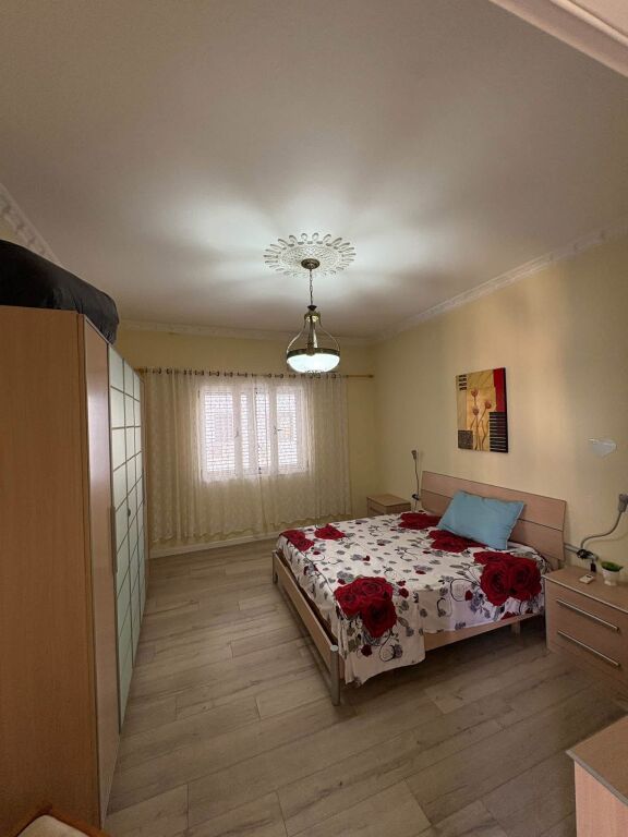 2+1,kat 3 godine private,myslym shyri,700 mije leke