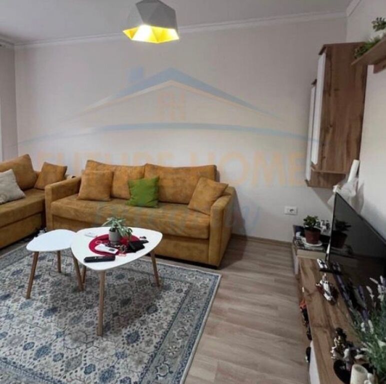 For sale, Apartment 1+1, Ballet School, Tirana.