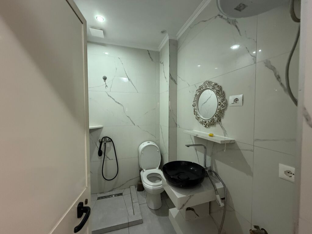 Apartment for rent until the end of May