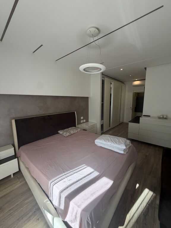 3+1, with parking, for rent, zoo, 1300 leke