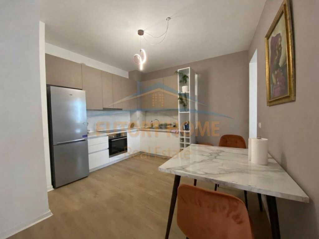 Qira, Apartament 2+1+2+Post Parkimi, Kompleksi Grand Gallery