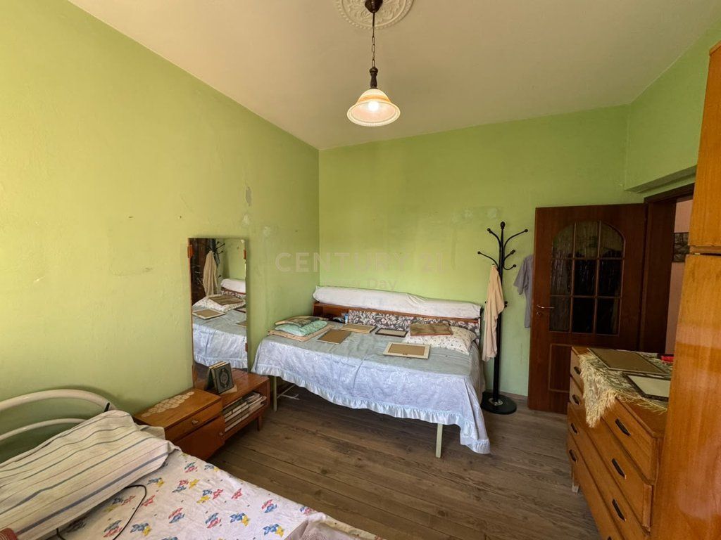 Apartament 1+1 në shitje te Stacioni i Trenit, Durrës - 75,000€ | 61.6 m²