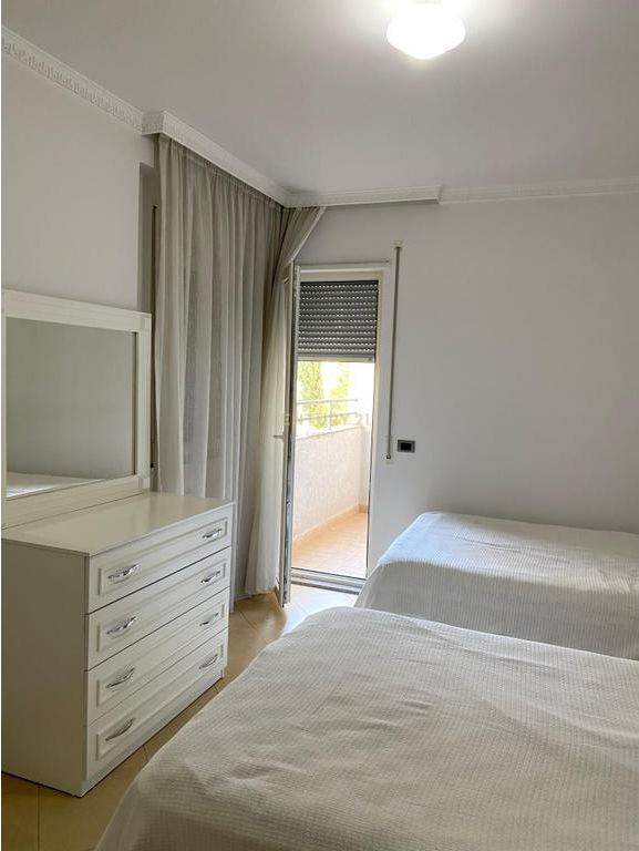 Shitet Apartament 2+1+2 Kompleksi Rafaelo, Fresk 180,200 €