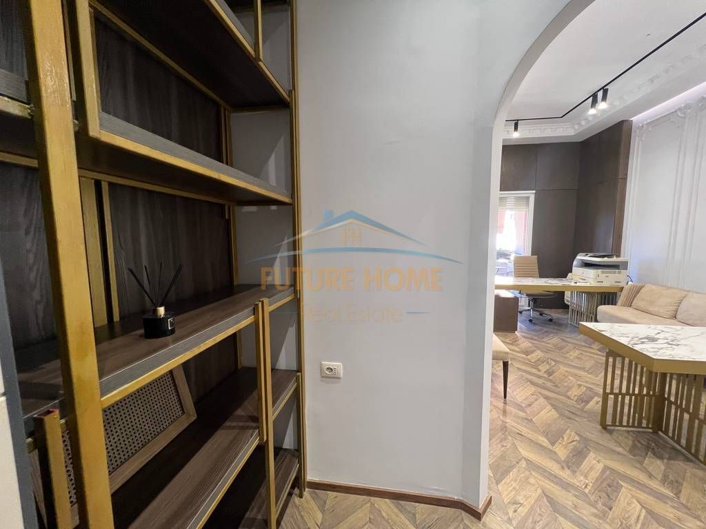 Qera, Ambient zyre, Rruga e Kavajes, Tirane 650 €