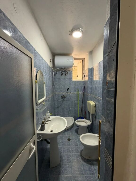 APARTAMENT ME QERA 1+1 BLLOK 50.000 LEKE FH-95741