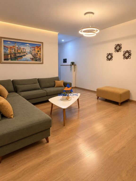 JEPET APARTAMENT ME QERA 2+1+2 BALLKONE "DON BOSKO" 75.000 LEKE