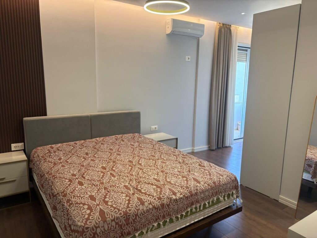 SHITET APARTAMENT 2+1 LIQENI I THATE