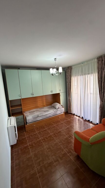 Apartment 2+1 for rent near Delijorgji (65,000 lek discount)
