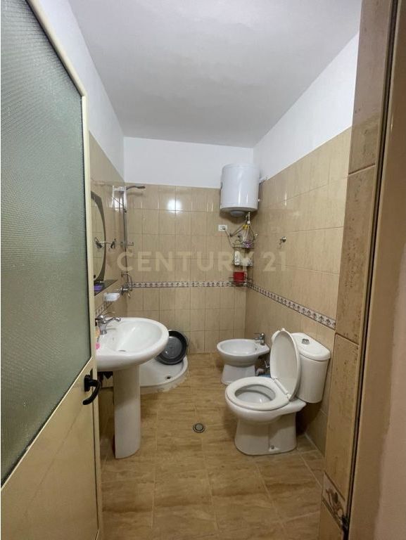 APARTMENT 1+1 FOR RENT FIRST LINE SEA FRONT !
