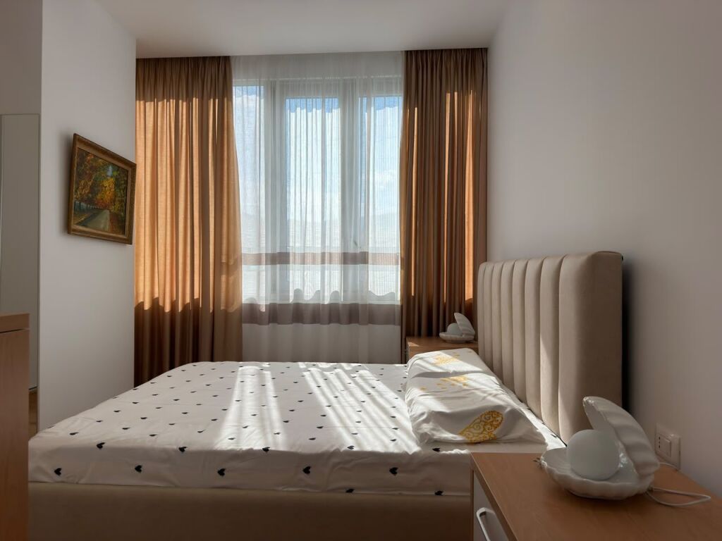 Appartamento 2+1+2wc in Affitto a Lungo Termine - Ambulanza, Vlora