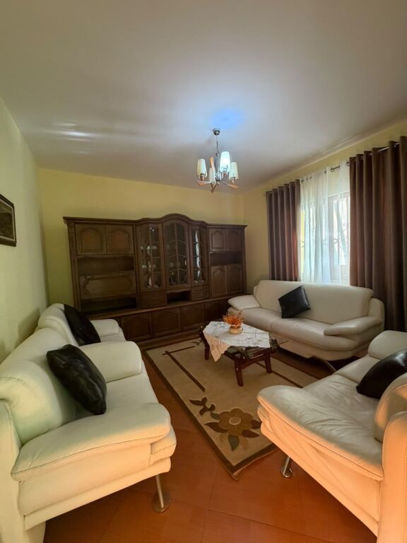 For rent 3+1+2