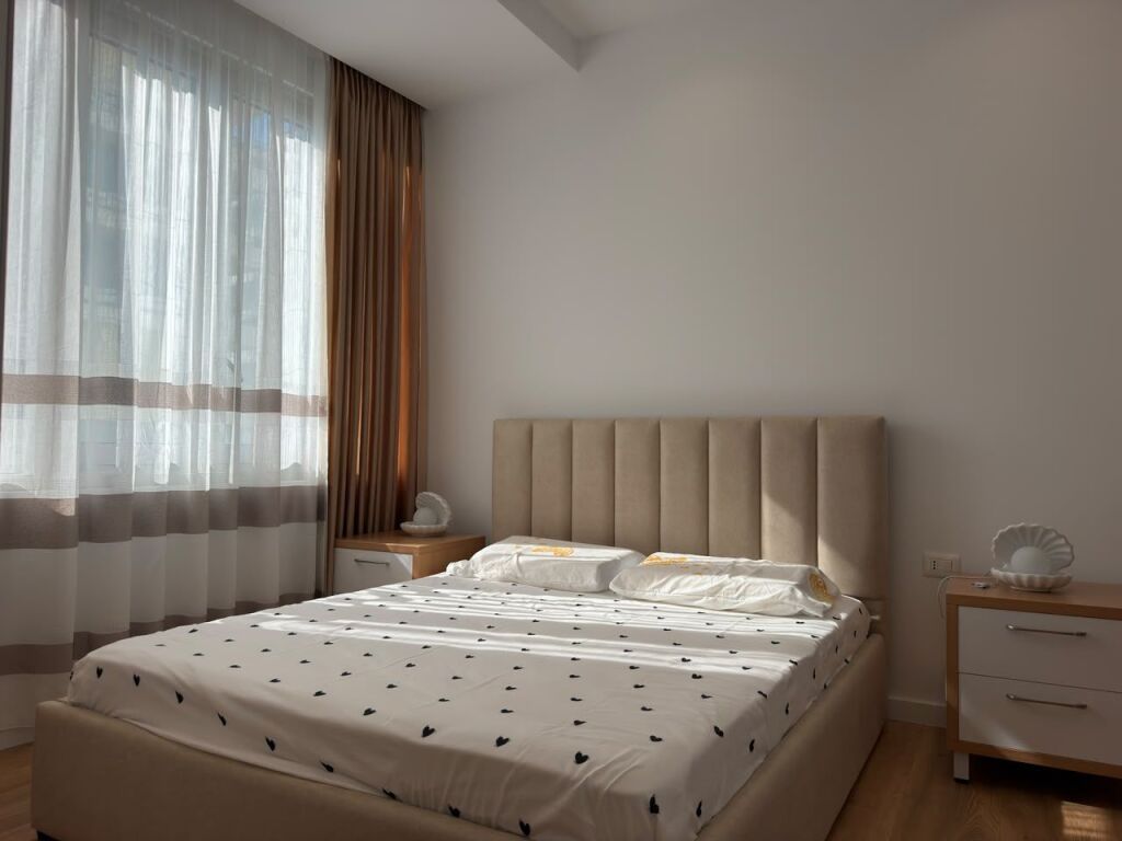 Appartamento 2+1+2wc in Affitto a Lungo Termine - Ambulanza, Vlora