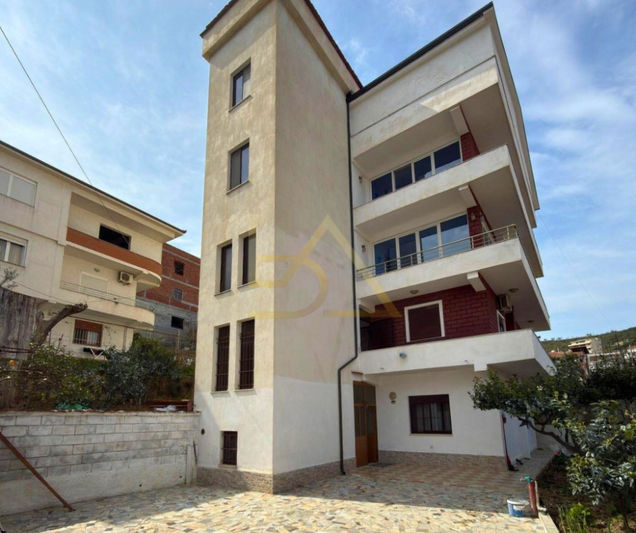 5-STOREY VILLA FOR SALE – “STEFAN VOKOPOLA” STREET (STREET 82), DURRËS