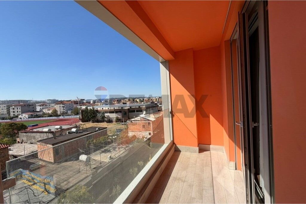 2+1 apartment for sale at Foleja e Gjelber!