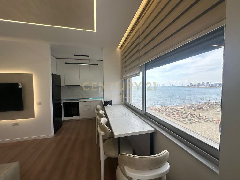 FOR RENT – 1+1 APARTMENT WITH SEA VIEW