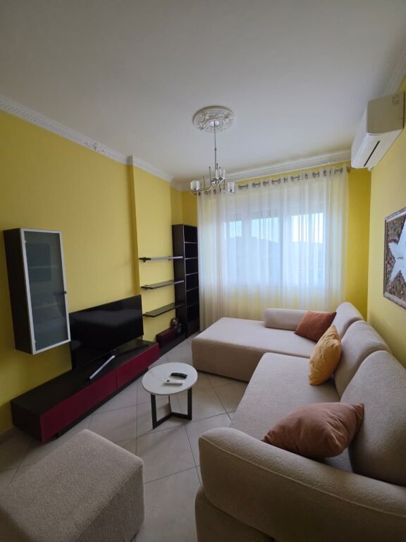 Apartament 1+1 me qira – Fabrika e Miellit, Unaza e Re !