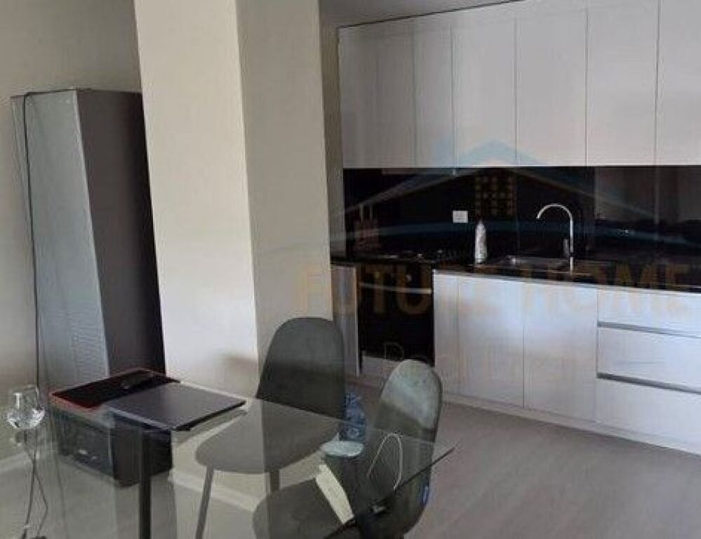 In vendita, Appartamento 1+1, Via Ullishtes, Lago Secco, Tirana.