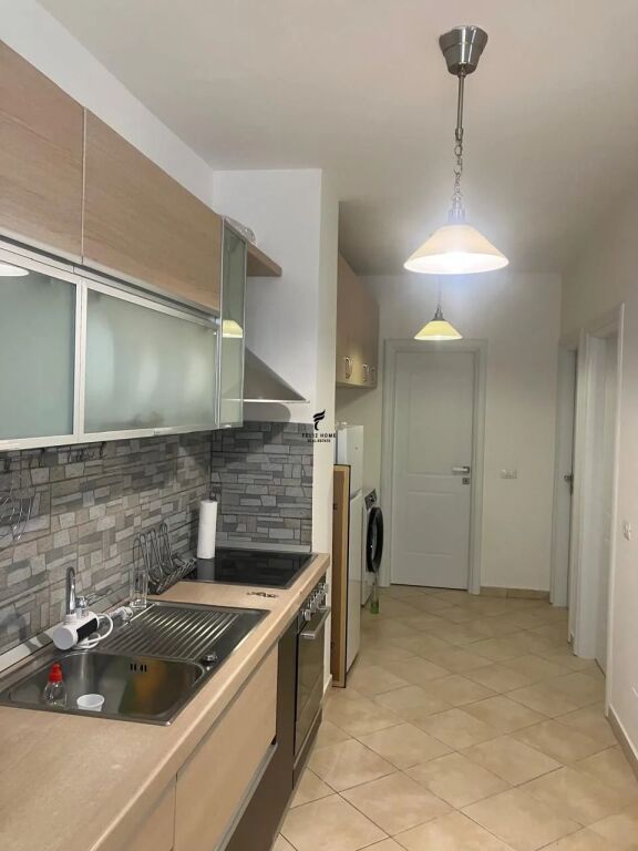 APARTMENT FOR RENT 2+1 21 DECEMBER 80,000 LEKE FH-95741