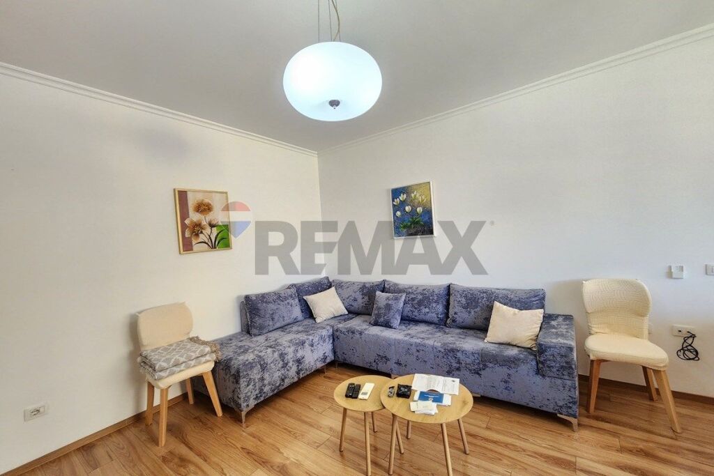 Apartament 2+1 me qira, ne qender