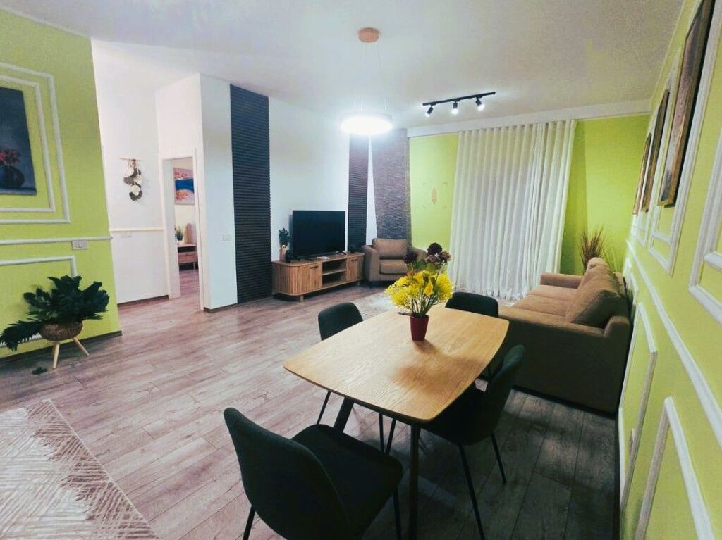 Jepet me qira apartament 1+1 – Porta e Re, Sauk, Tiranë