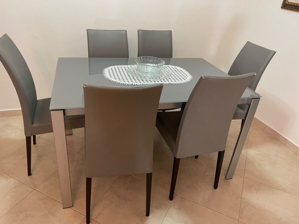 Qera, Apartament 2+1+2, prane Liceut Artistik, Tirane
