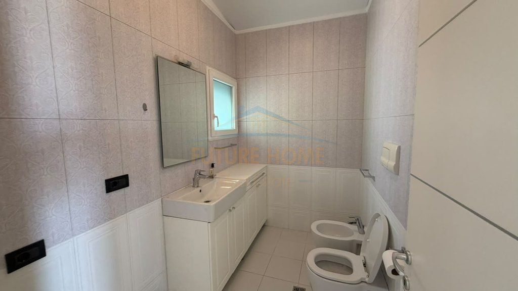 Qera, Vile 4+1+3, Long Hill Residence, Tirane