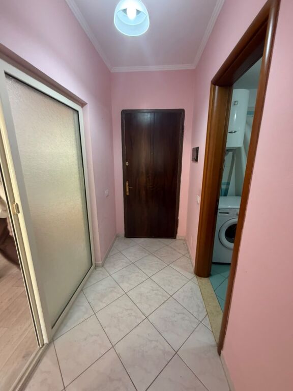 Appartamento in affitto ad Astir 1+1 arredato 50000 lek