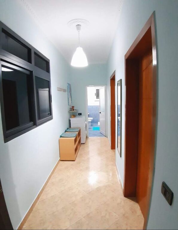 Casa in affitto vicino ai dormitori di ingegneria edile Zogu i Zi 21 anniversario di dicembre