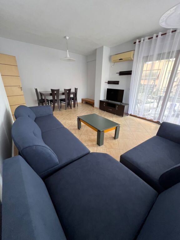 2+1,for rent,with veranda,commune of Parisi,100,000 lek