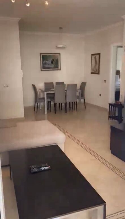 Qera, Apartament 2+1+2, prane Liceut Artistik, Tirane