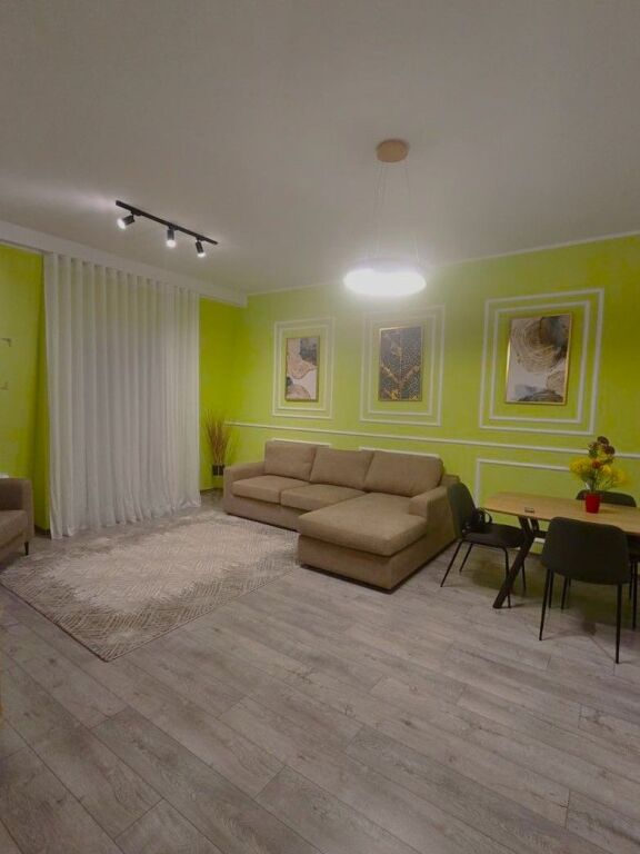 Jepet me qira apartament 1+1 – Porta e Re, Sauk, Tiranë