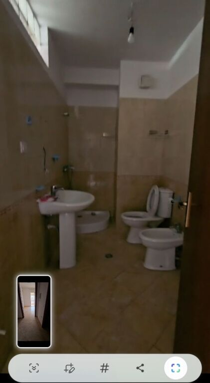 Jepet me qera 1+1ne fresk pjeserisht mobiluar 30000 lek ashensor kati 5