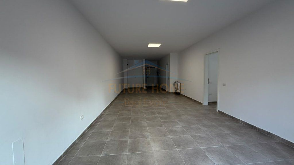 Qera, Apartament 3+1+2, Liqeni I Thatë, Tiranë.